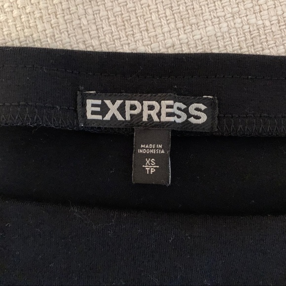 Black miniskirt - Picture 2 of 2